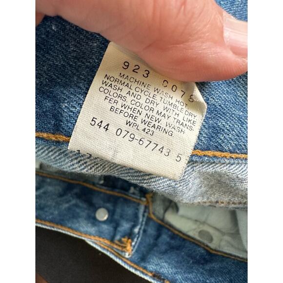 Vintage 80s Levi's 501 (17501-0138) Stonewash High Waisted Straight Leg Jeans 11 - Picture 7 of 16